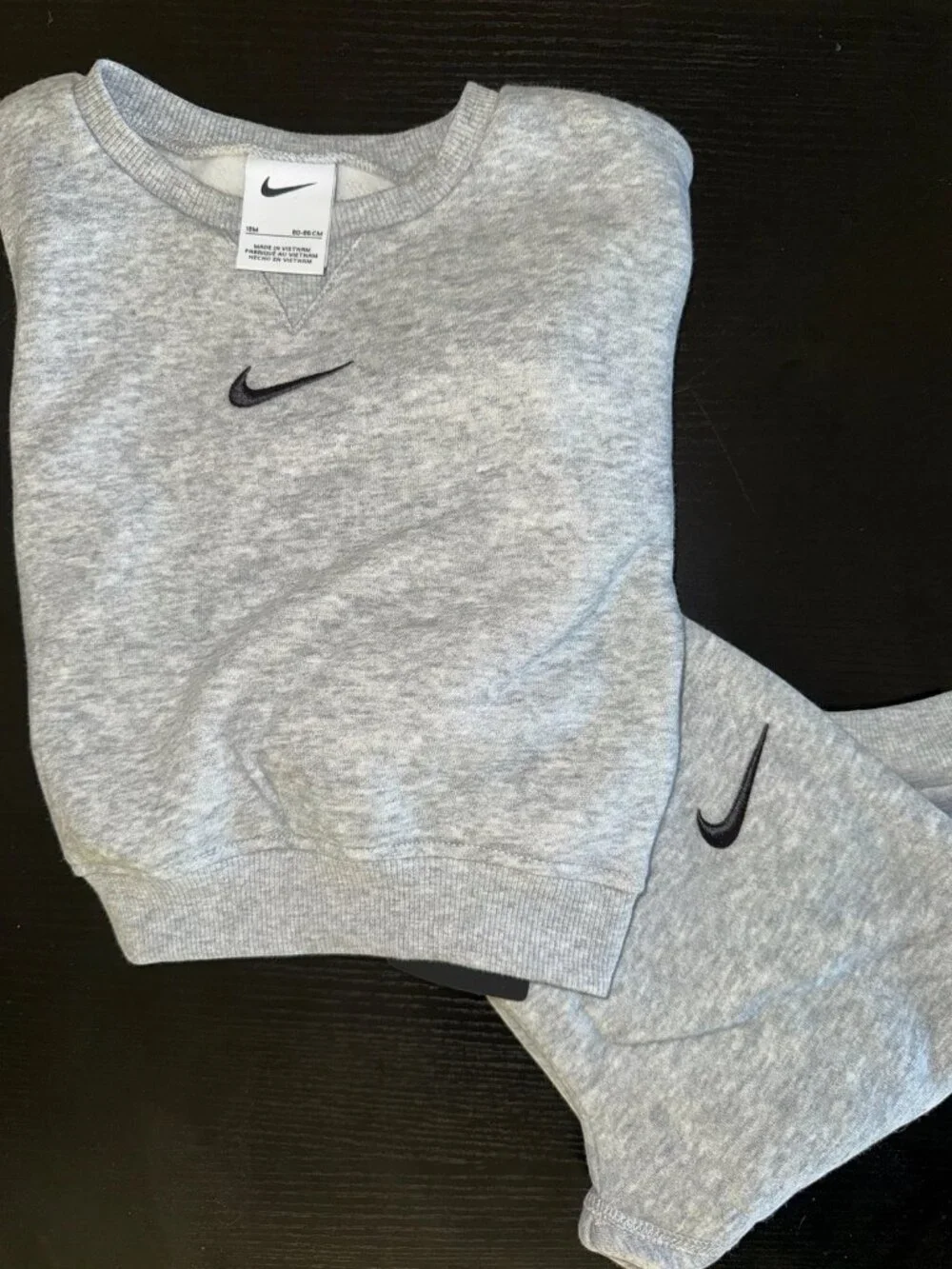 Baby Nike Essentials Fleece Crewneck Sweatshirt & Joggers Set 18M Grey NWT